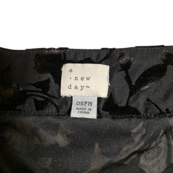 Velvet Burnout Kimono Topper Women Size OSFM Black Whimsigoth Romantic - Picture 3 of 6